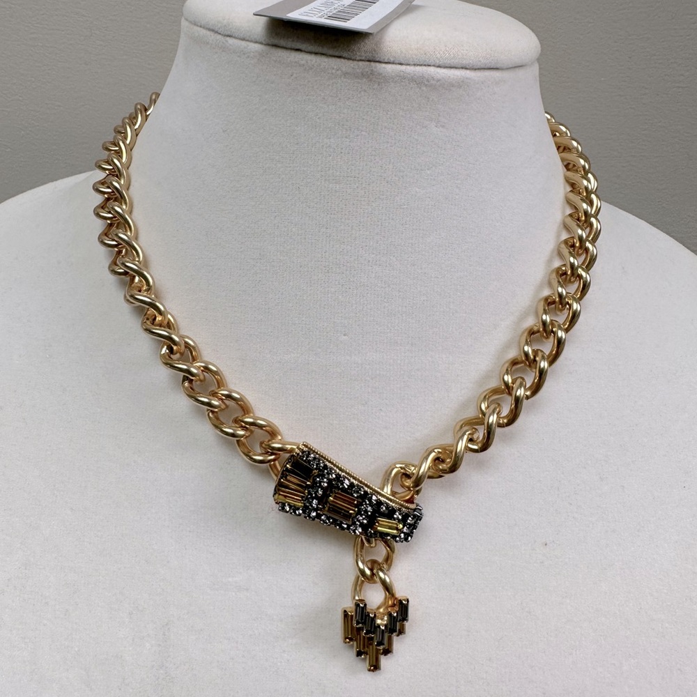 Beautiful Elizabeth Cole gold chain necklace